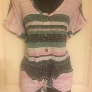 Pretty Lightweight Button Down Top